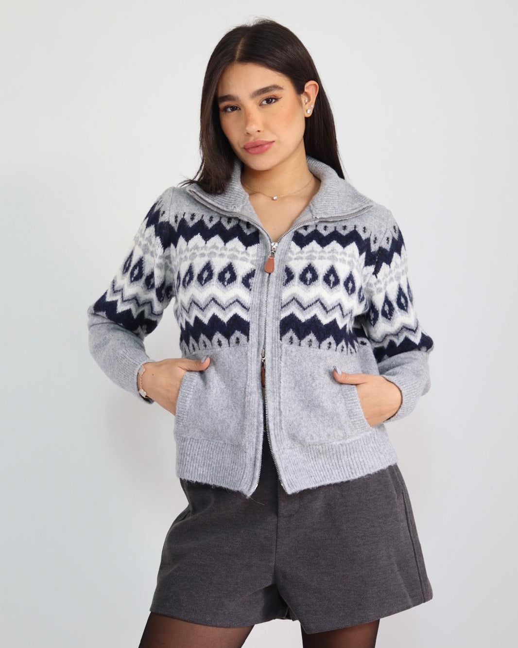 קרדיגן קירה | אפור