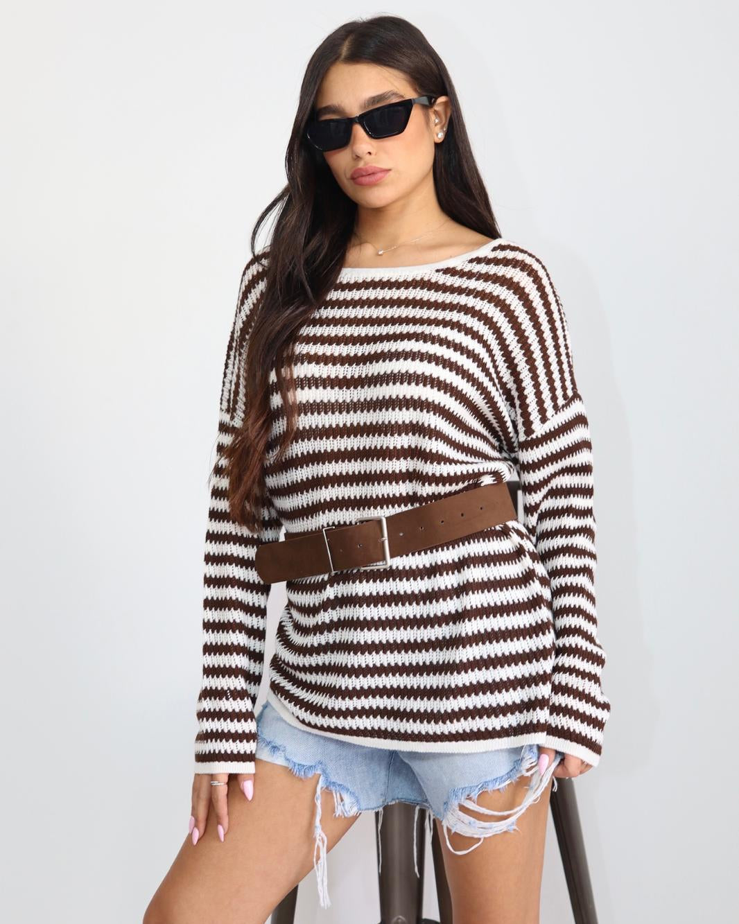 סריג אוברסייז חום לבן לנשים