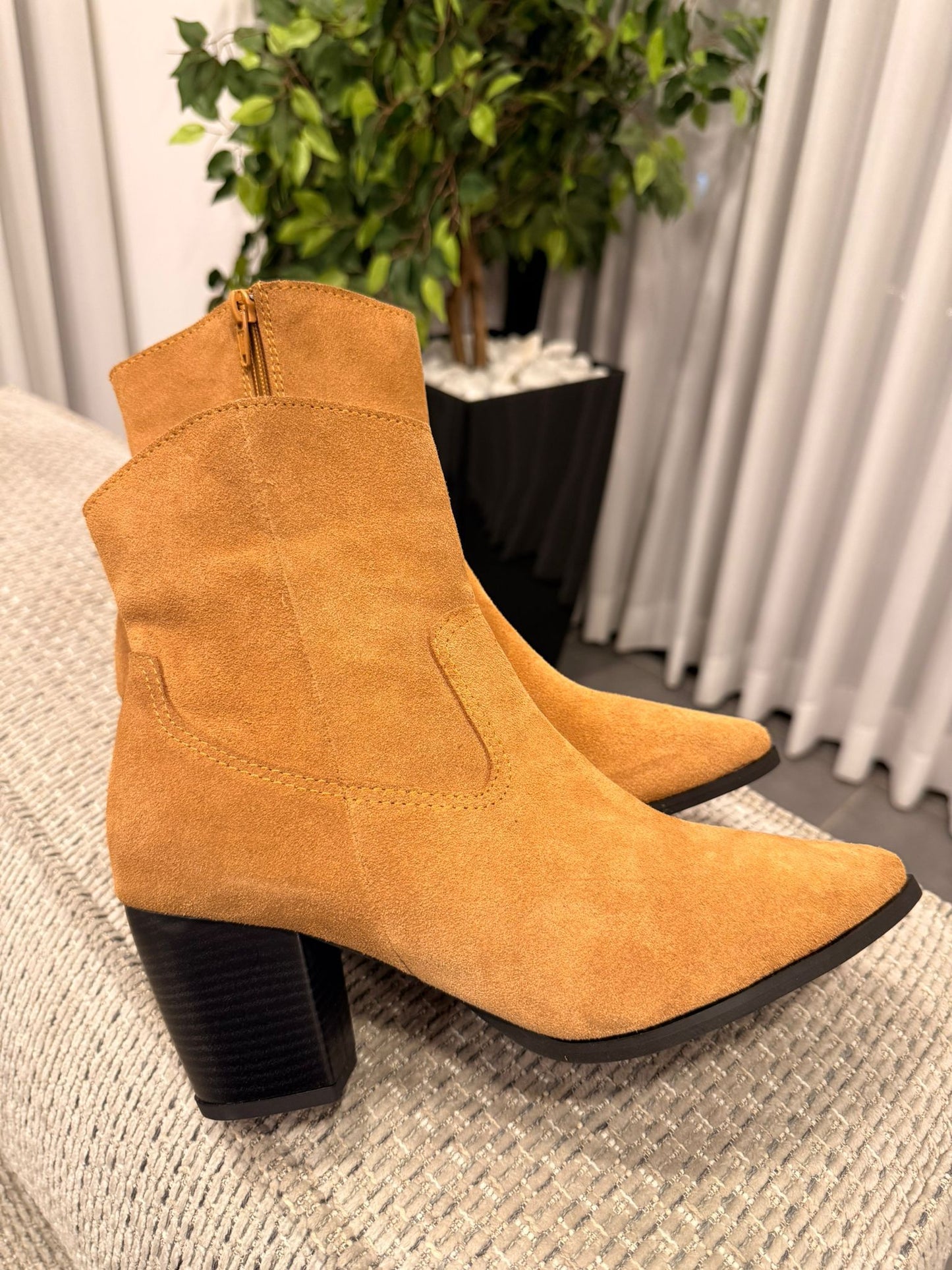 מגפי קלייר | חום