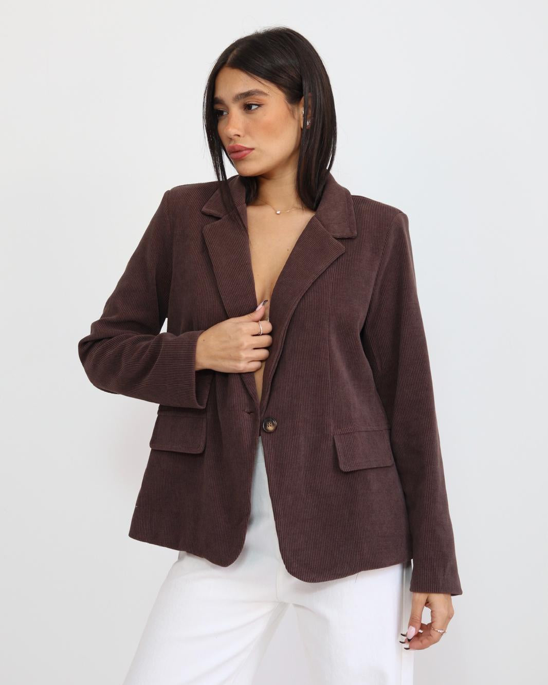 בלייזר קורדרוי בצבע חום