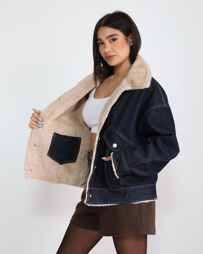 ג׳קט ג׳ינס לנשים עם בטנת פרווה רכה בצבע כהה