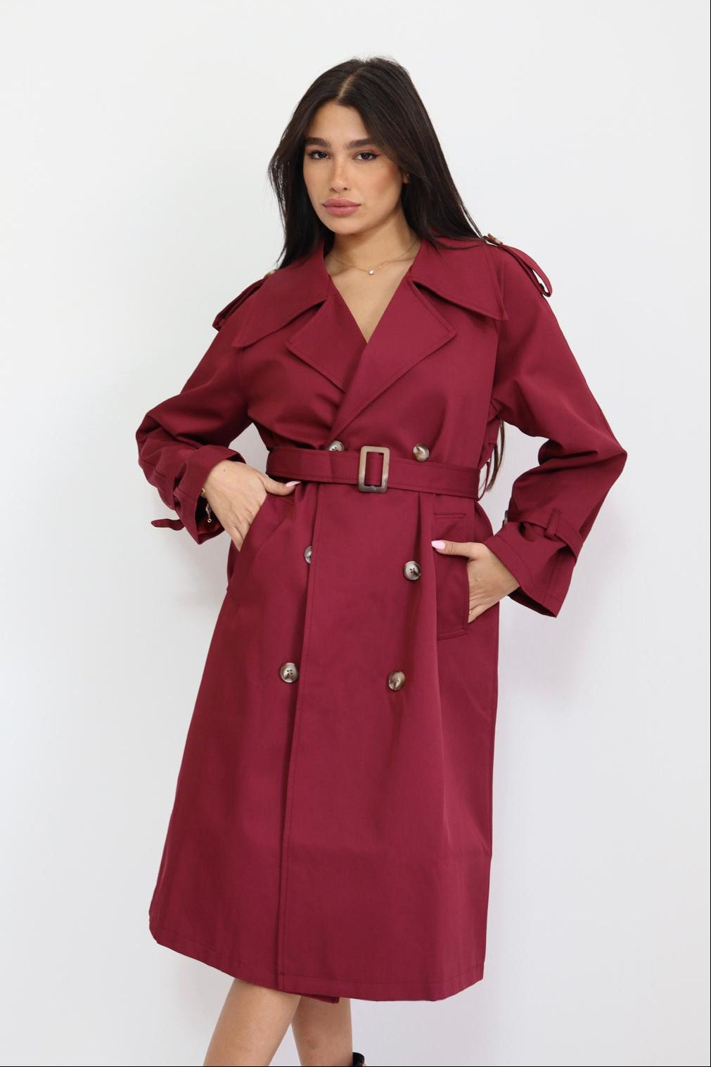 מעיל טרנץ' לנשים בצבע בורדו קלאסי